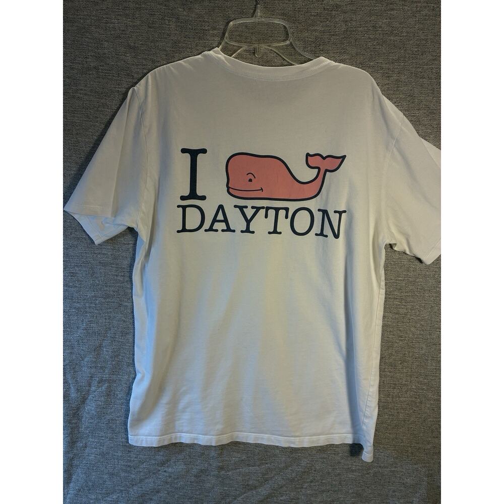 Vineyard Vines T-Shirt M White Short‎ Sleeve Dayton Graphic